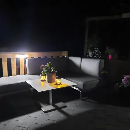 Seraphine Und Theresia Daire *