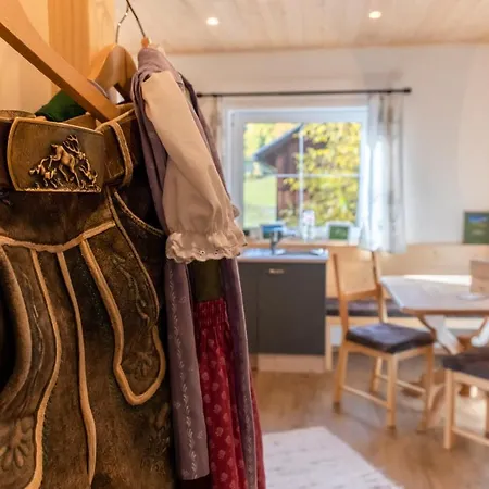 Seraphine Und Theresia Apartment Grundlsee