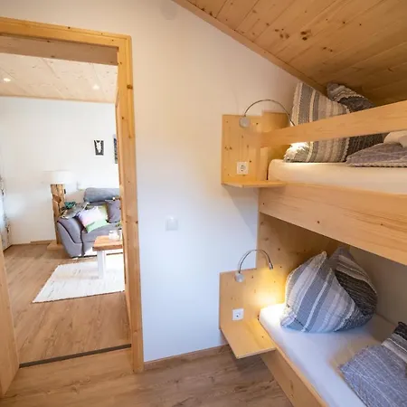 Seraphine Und Theresia * Grundlsee