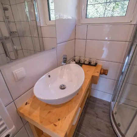 Seraphine Und Theresia Apartment *