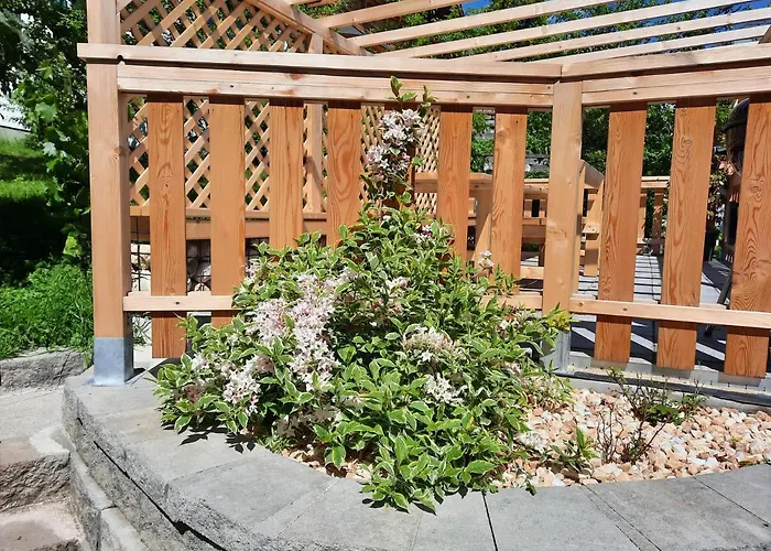 Seraphine Und Theresia *