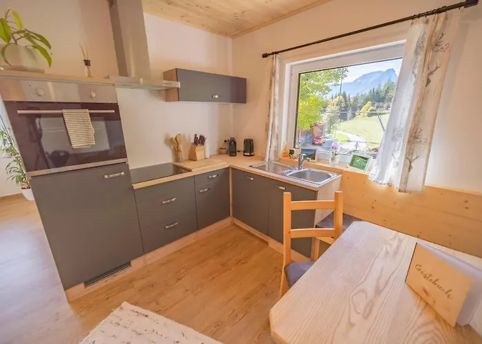 Seraphine Und Theresia