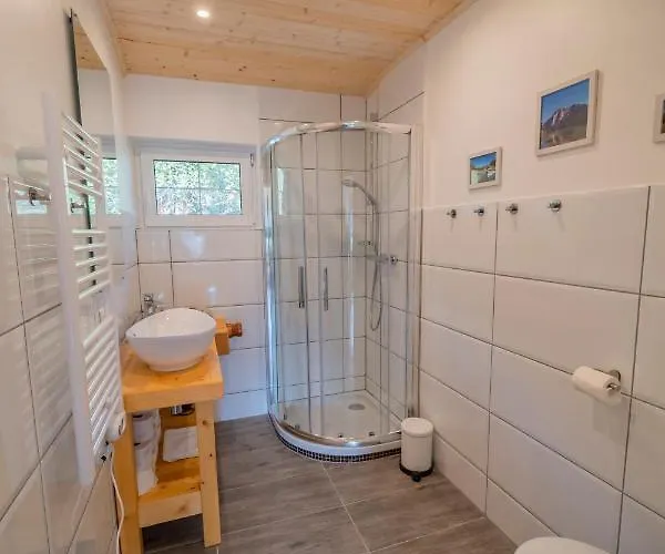 Seraphine Und Theresia