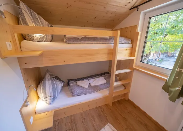 Seraphine Und Theresia *