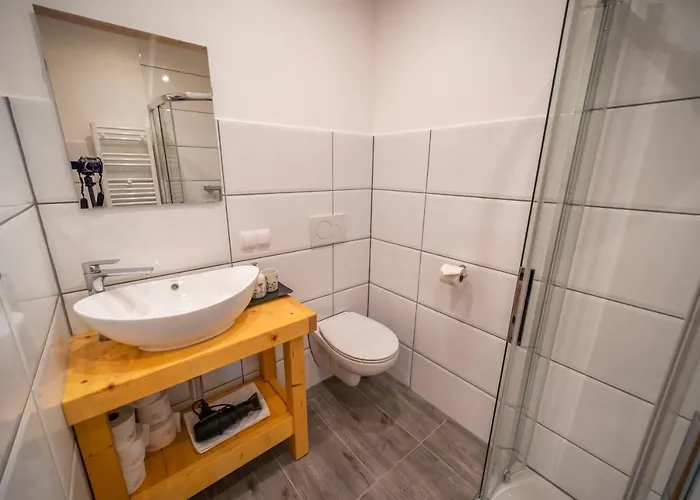 Seraphine Und Theresia * Grundlsee